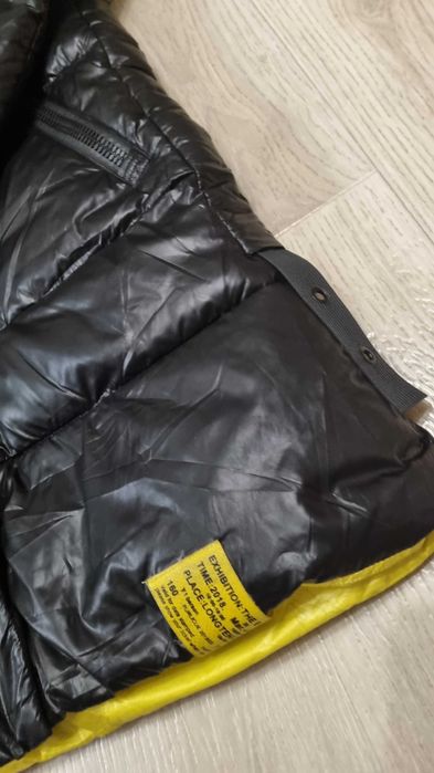 Продам зимнюю куртку на девочку