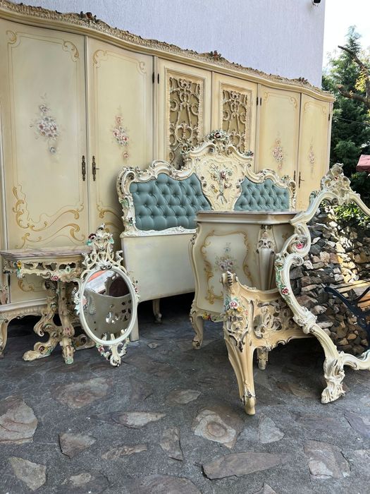 Dormitor stil Baroc Venetian cu blaturi marmură