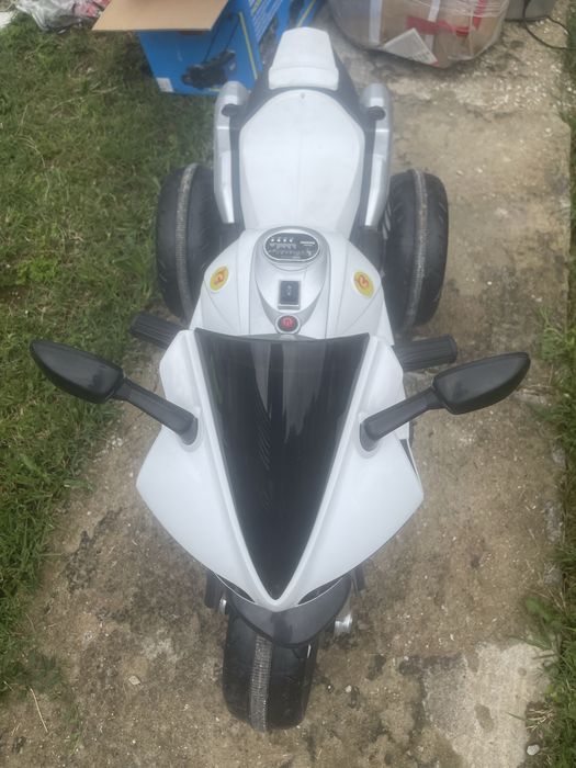 Motocicleta pentru copii