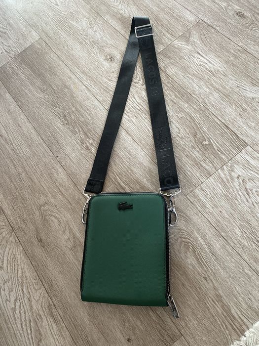 Продается барсетка Lacoste