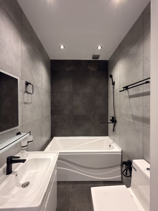 Дом 1.7 сот, 4 комнаты + холл, 2 санузла — центр Сергели