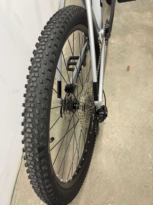 Bicicleta MTB Cube Attention SLX 2023 Silvergrey Lime marime L 20" Shimano 1x12 Furca RockShox Air