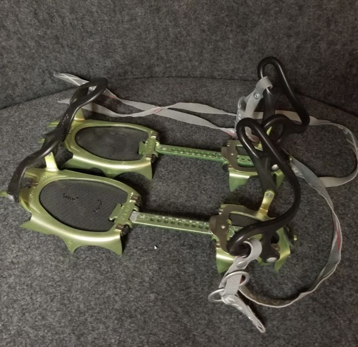 Coltari ultrausori Camp Grivel Petzl Cassin Stubai Dynafit