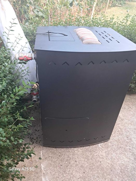 Пелетна камина с водна риза EcoSpar Minima B 12kW