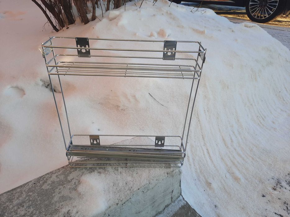 Металлическая полка с 2 уровнями