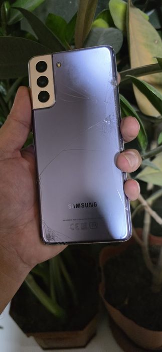 Самсунг с21 + память 128