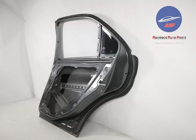Дясна задна врата оригинална Мерцедес-Бенц / Mercedes-Benz E-Class W21