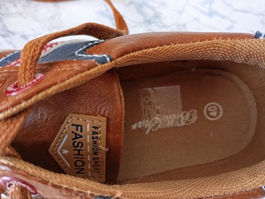 Дамски маратонки