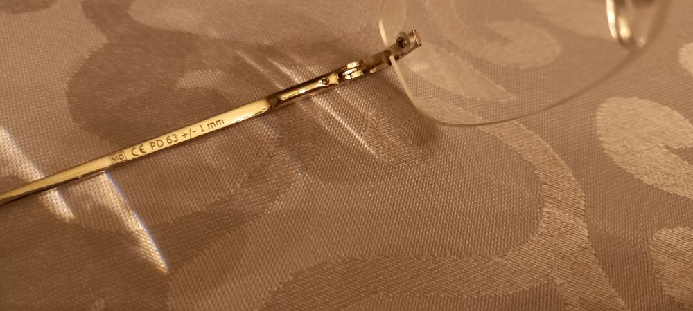 Нови немски очила за четене + 3,0 диоптъра, шарнир, кожен калъф