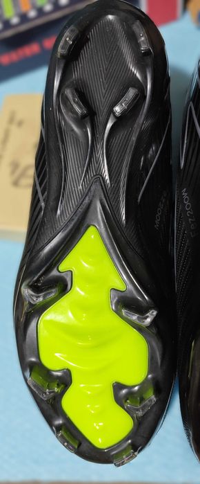 футболни бутонки Fez200W 42 номер