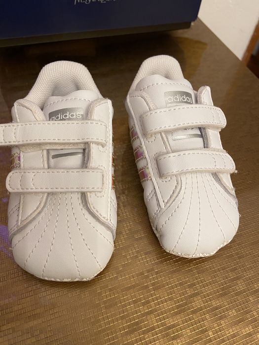 Adidas superstar