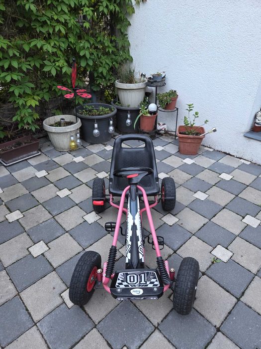 Cart cu pedale pentru copii