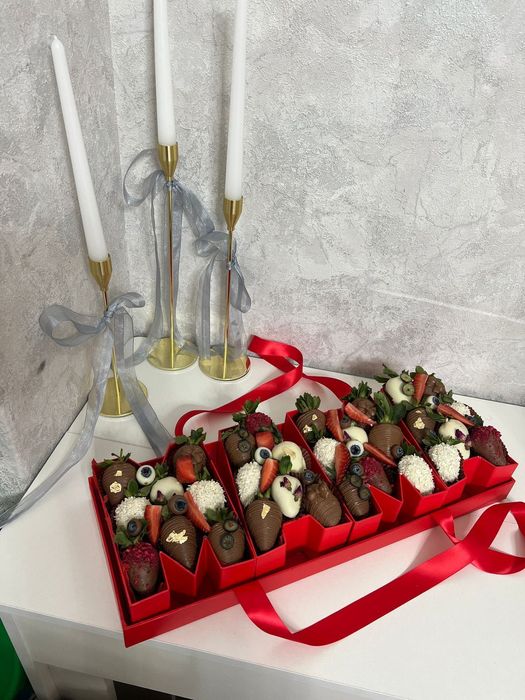 Сладкая клубника в шоколаде