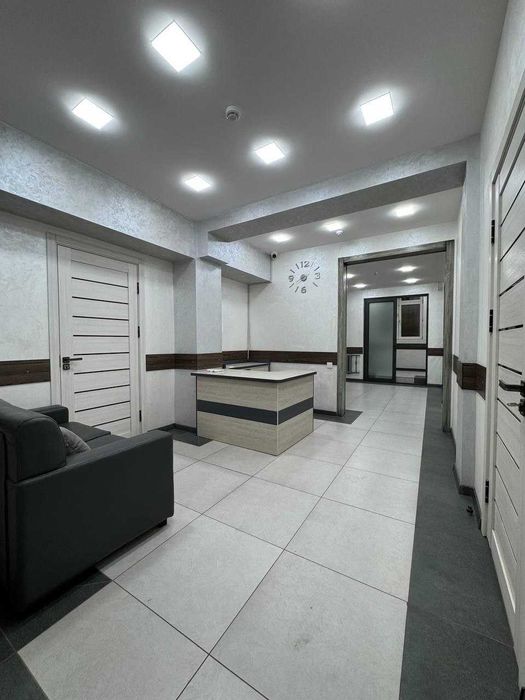 продается нежилое помещение ц4