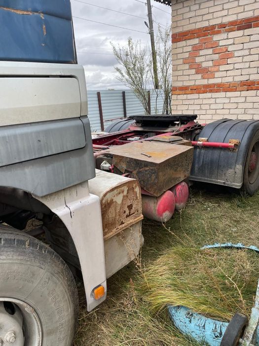 Продам фуру тягач