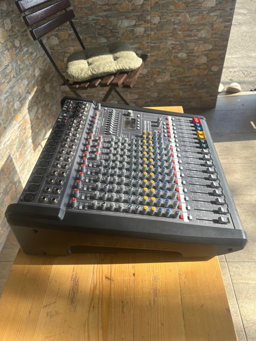 Vand mixer dynacord povermate 1003