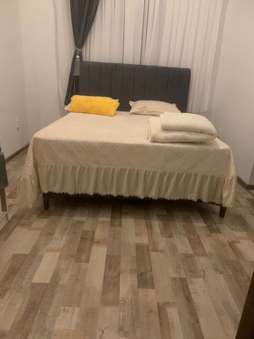 Vand mobila + Electrocasnice Noi,