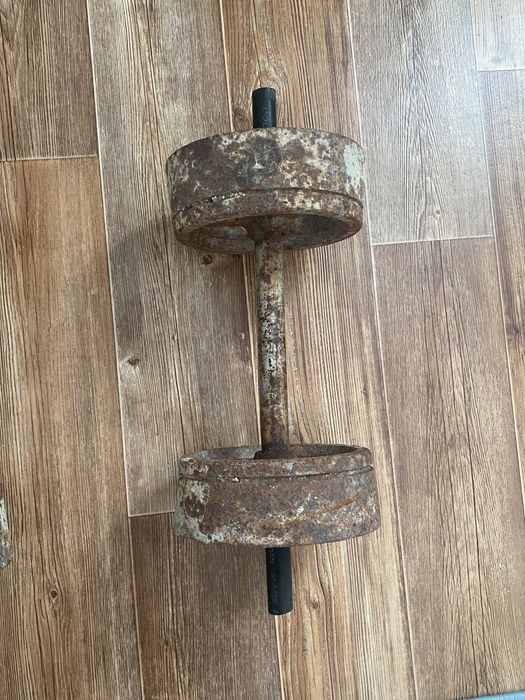 Продам гантели разные веса