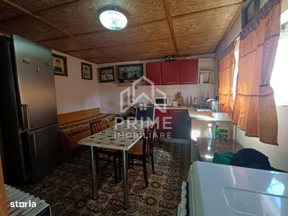 Casa cu 2 corpuri, gradina si anexe | Zona linistita Micesti, Alba Iul