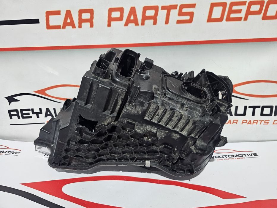 Far dreapta led adaptiv Bmw X3 F25 / X4 F26 cod 7401144