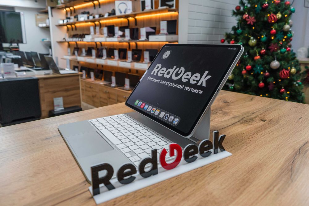 Magic Keyboard 13" M4 Рассрочка Магазин Red Geek