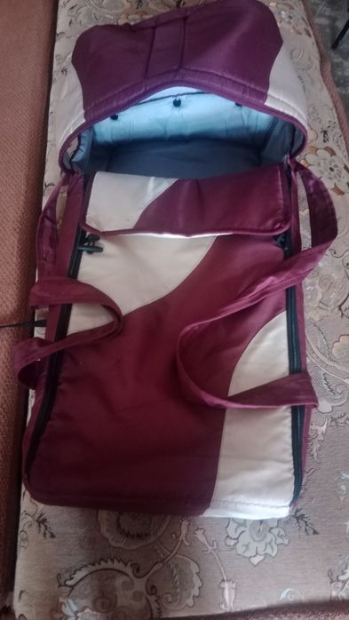 Отдам даром детскую переноску