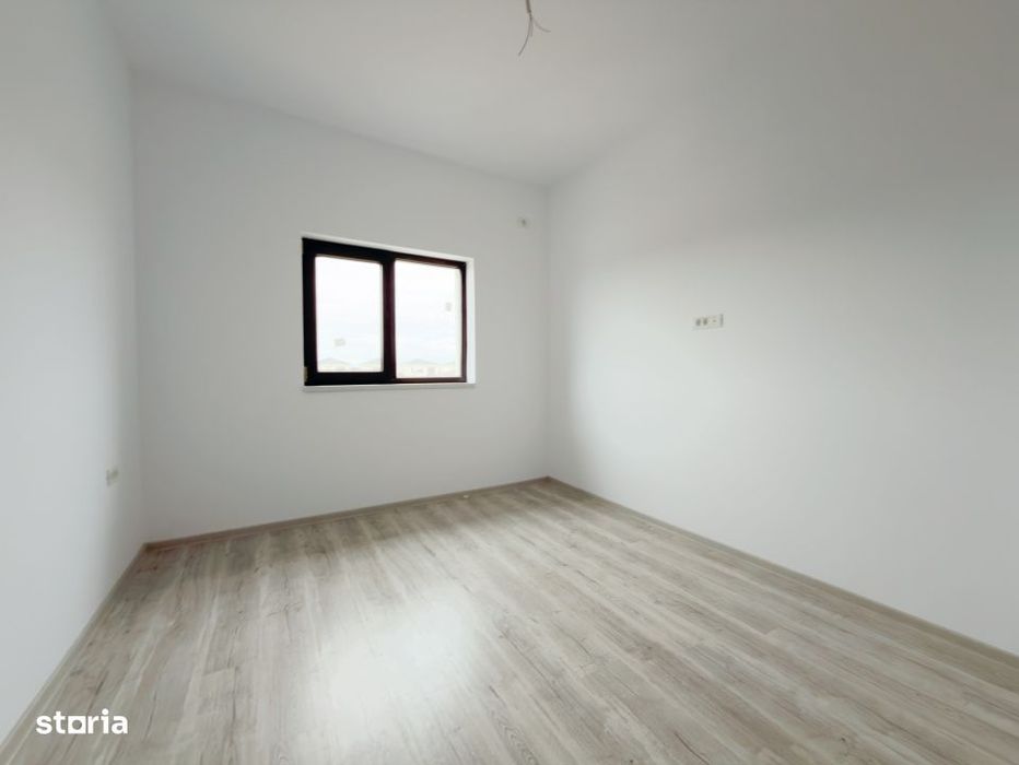 Duplex 5 camere, 116mp utili, 384 teren in Mosnita Veche