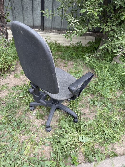 Кресло для работ и учебу