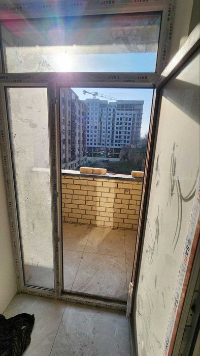 Srochniy novostroyka sotiladi