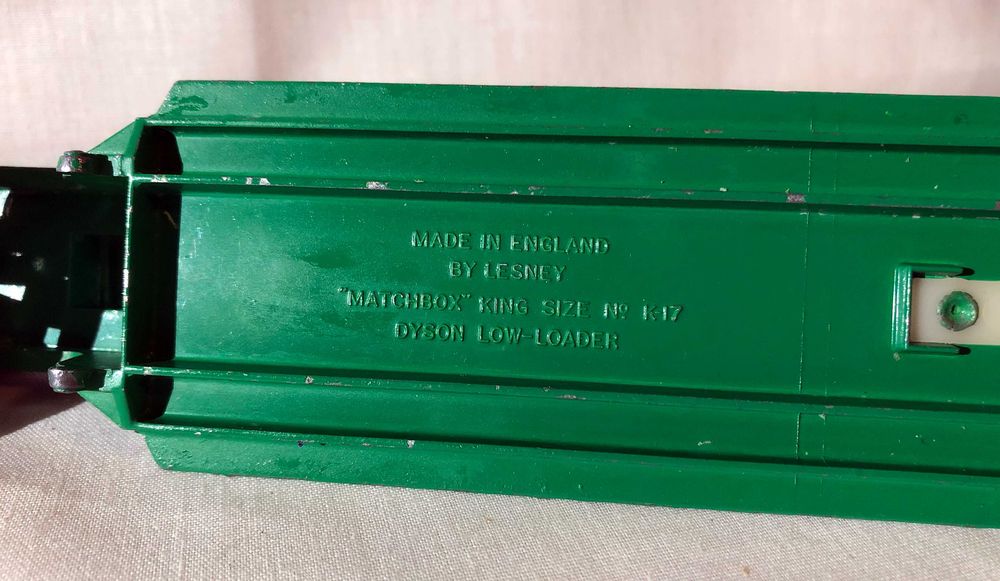 Macheta Matchbox Trailer King Size K-17 Ford Tractor Dyson Low din 69