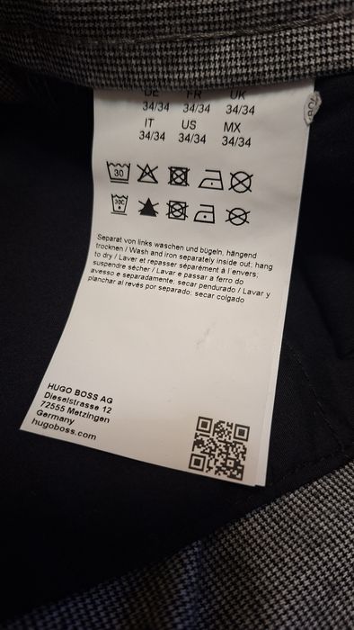 Оригинальные брюки от HugoBoss