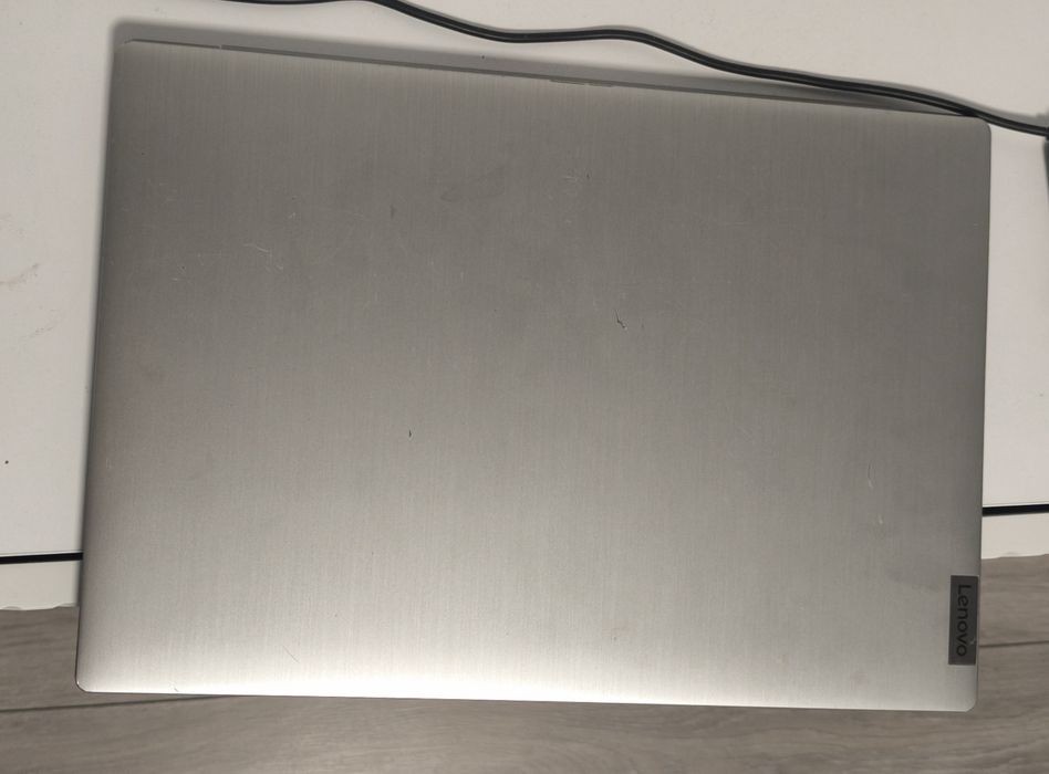 Lenovo Ideapad 3 | Ryzen 7 | 12gb RAM DDR4 | SSD