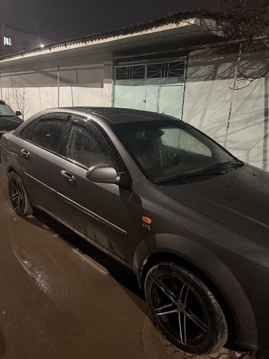 Лассети 1.6  2013 йил