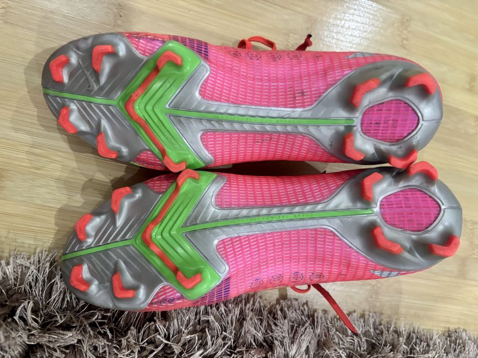 Ghete fotbal nike superfly VIII