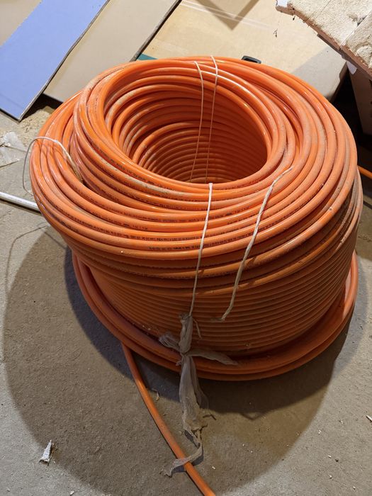 Furtun incalzire pardoseala rehau