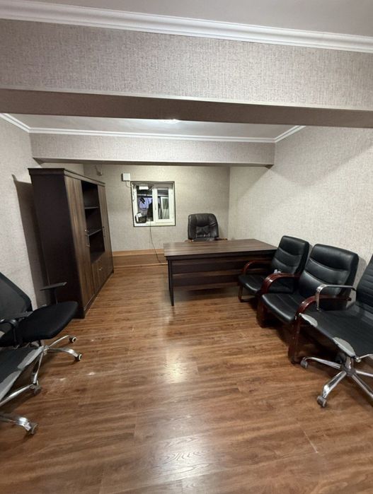 Офис ор,Аския Базар 100м2 есть мебель