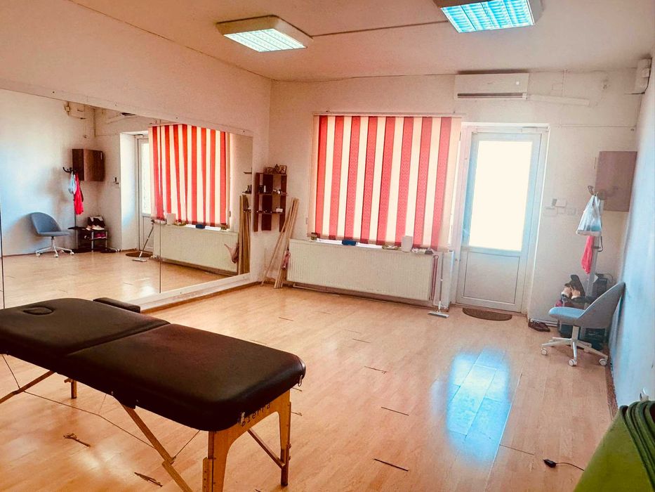 Spatiu comercial de inchiriat Piata Centrala