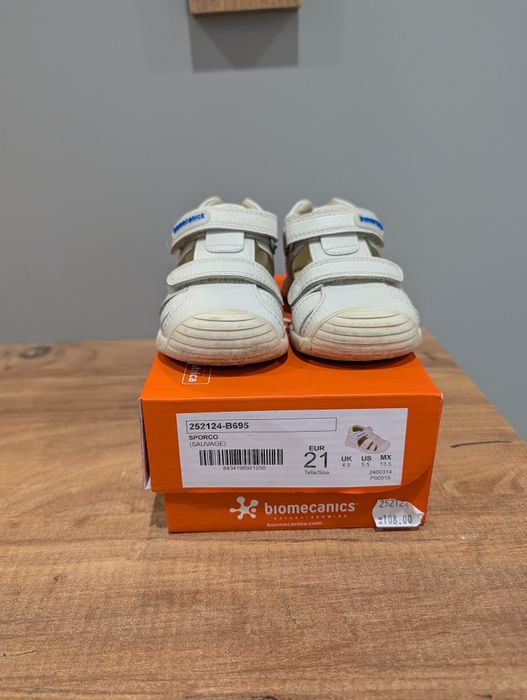 Сандали Biomecanics 21 номер