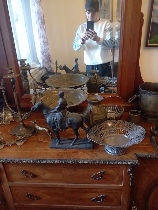 Антиквариат мебель