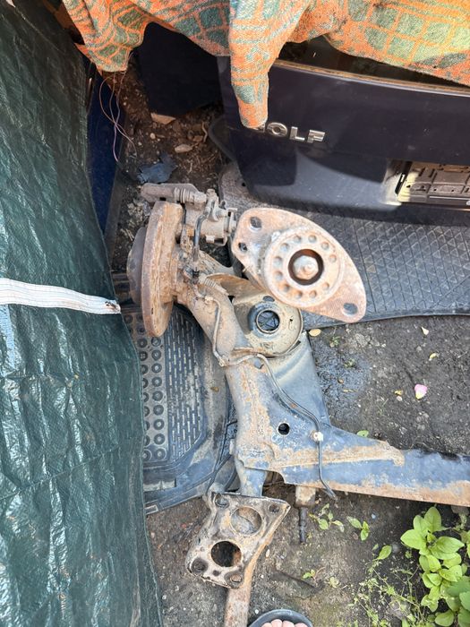 Punte spate completa vw Golf 4 bora Skoda octavia 1