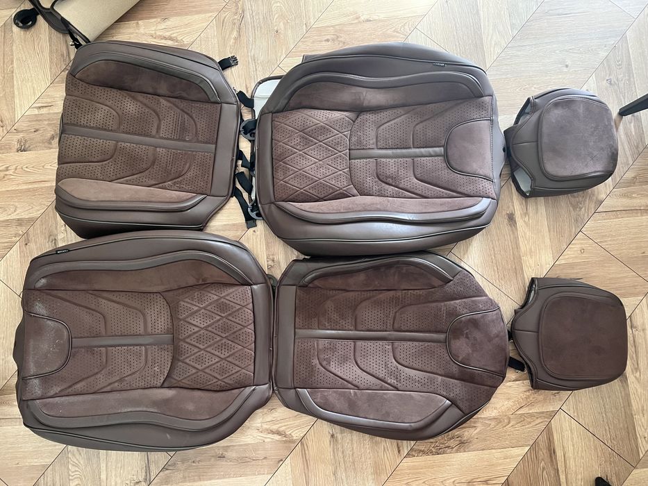 Чехлы на авто Тойота Лэнд Крузер 100