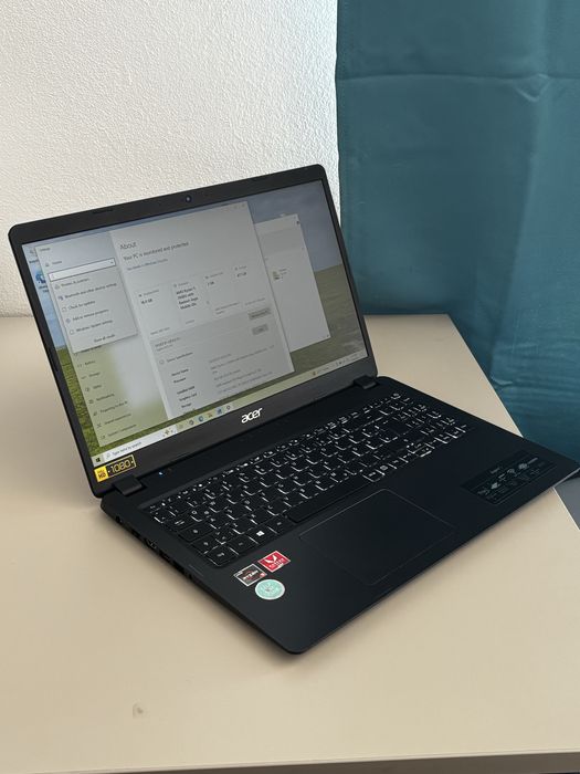 Acer •Amd Ryzen 5 •16Gb • 512• Taste luminate• Stare excelenta