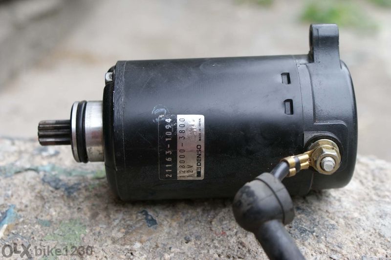 Продавам Кавазаки 750 ЗХР 91 Година На Части+РЕГИСТРАЦИЯ