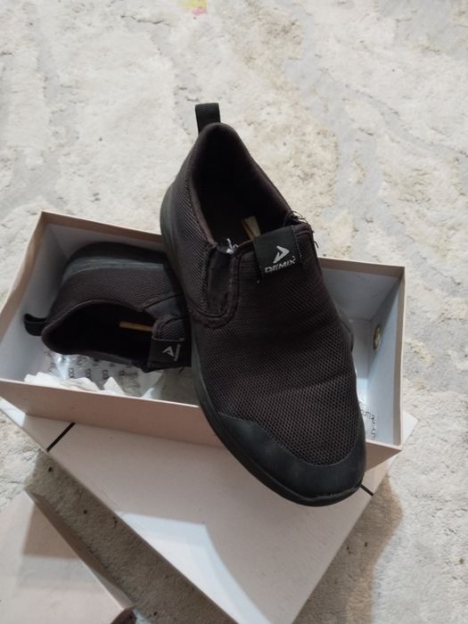 Кросовки на мальчика 37р