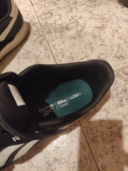 Оригиналнни маратонки Reebok N45