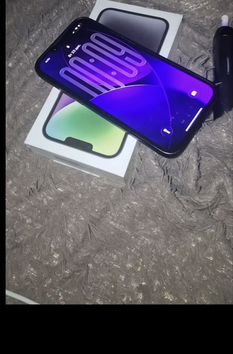 Продам iphone 14 plus 256 gb 82 akb