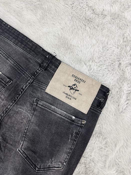 Мъжки дънки DSQUARED2 SLIM FIT . размер S