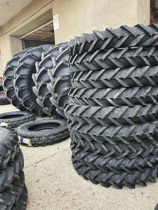 Cauciucuri 4.50-19 Trayal Noi pentru cositoare BCS