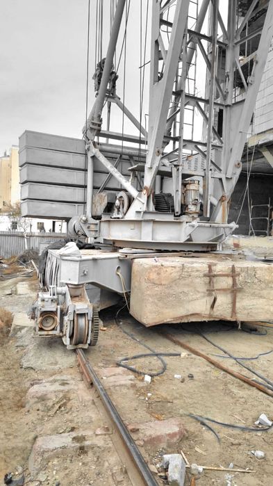 продается Башенный кран C981A зав. номер 8205