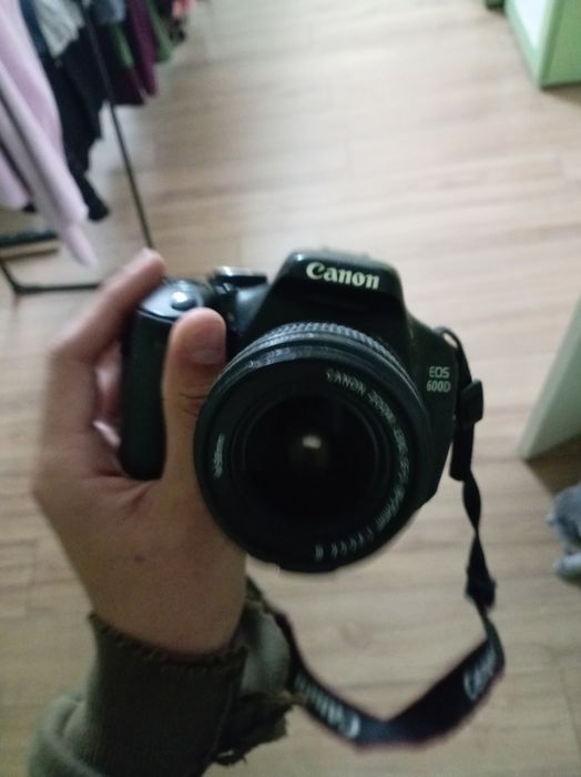 Фотоаппарат кнен 600 д